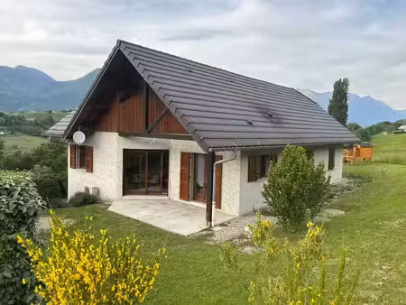 location maison 4 pièces 110 m² à saint-pierre-de-soucy (73800)