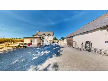maison à vendre de 5 pièces de 135 m²