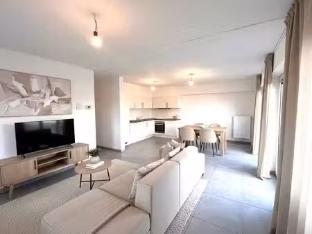 ? superbe appartement 2 chambres avec balcon et parking