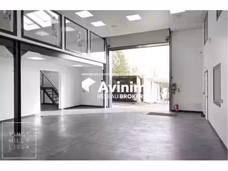 location entrepôt pierrefitte sur seine 93380 220m²