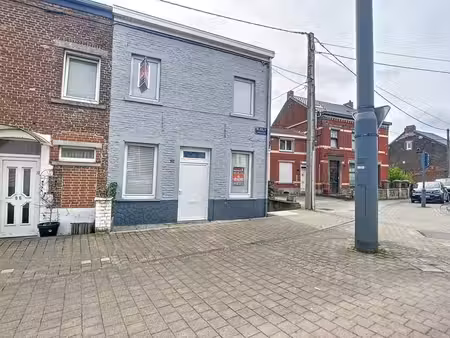 b. mais renovee +/- 130m2 2ch + cour