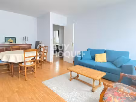 location : appartement 2 pièces (47 m²) à chateaudun