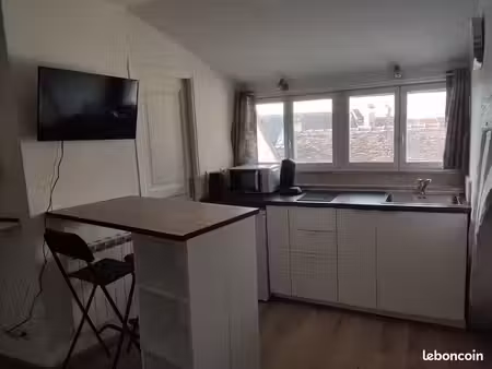 appartement studio - centre de semur-en-auxois