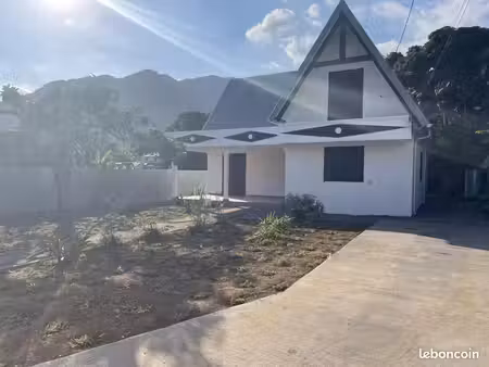 maison 5 pièces 190 m²