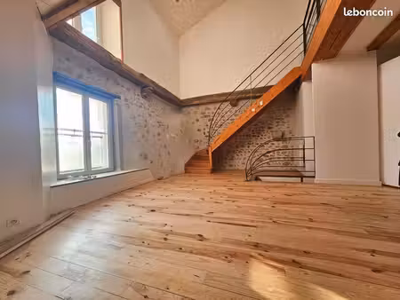 location maison de ville 100m²