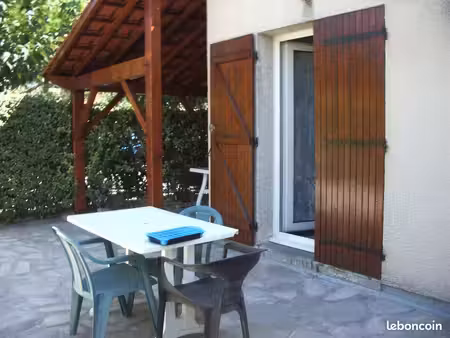 villa t2 de septembre à juin