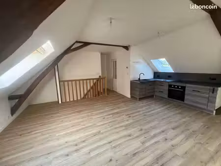 appartement 2 chambres avec cour extérieure