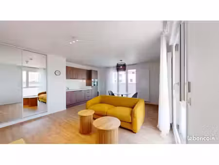 appartement 1 pièce 45 m²