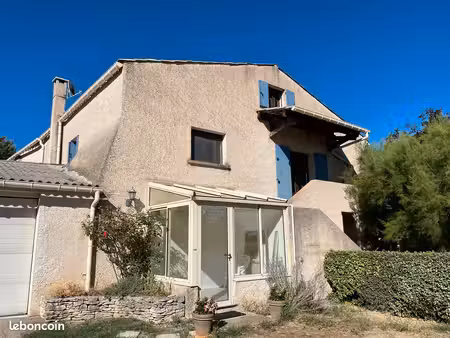 loue appartement t4 simiane la rotonde 04150