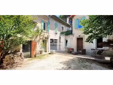 maison avec piscine et jardin cairanne (84)