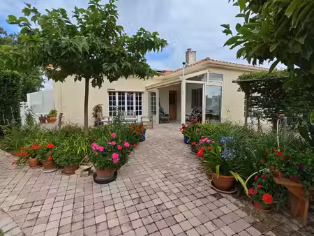 vente maison 5 pièces 182 m² coëx (85220)