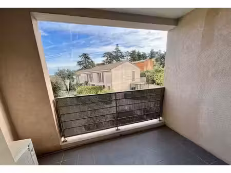 appartement saint maximin la sainte baume 3 pièce(s) 58.65 m2