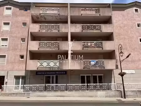 vente locaux professionnels 213 m² à sisteron (04200)  340 000 €