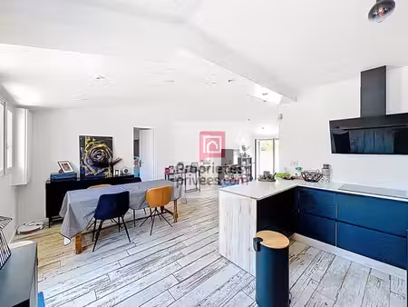 maison le perray en yvelines 3 pièce(s) 67 m2