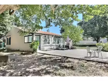 maison en campagne provençale