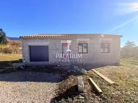 vente terrain 355 m² à sisteron (04200)  81 900 €