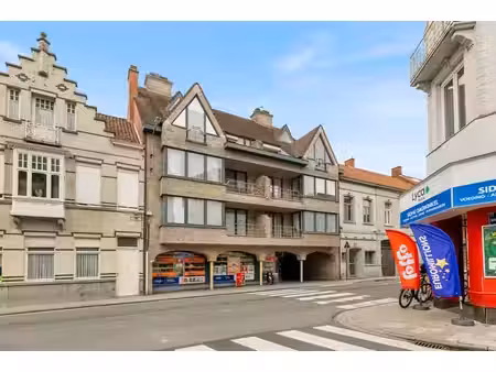 instapklaar en energiezuinig appartement in hartje izegem