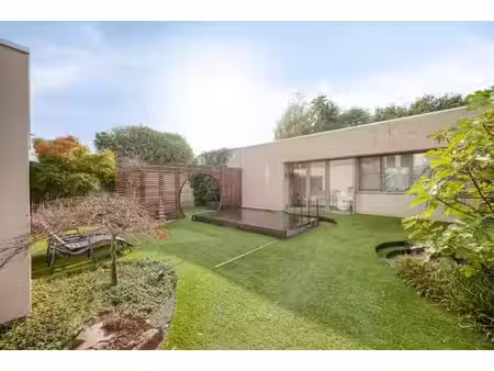 moderne veelzijdige woning met potentieel te oostkamp