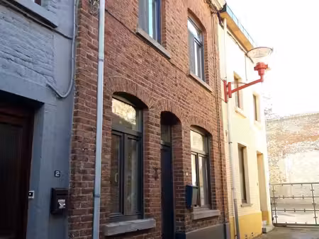 charmante maison dans le centre de gembloux