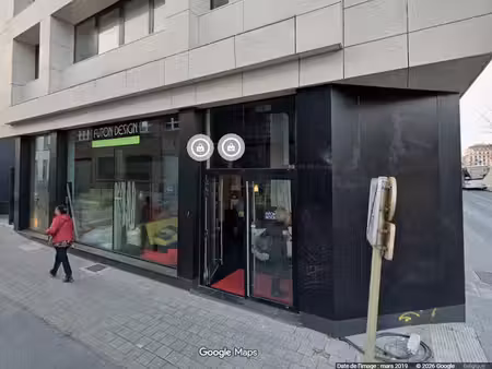 local commercial 200m² - quai des charbonnages - canal