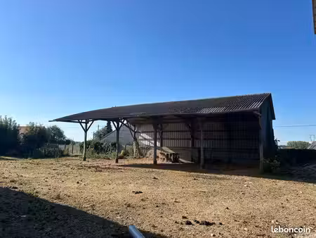 location d’un hangar avec terrain