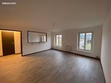 location appartement t3 75m2
