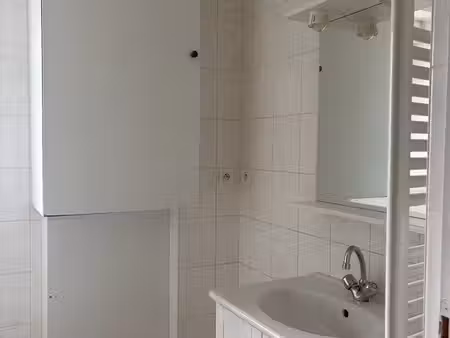 appartement t2 pontarlier centre ( meublé selon demande)