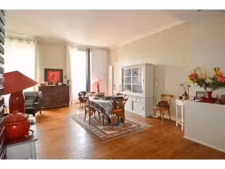 location appartement 2 pièces 104.18 m² à pau (64000)  855 €