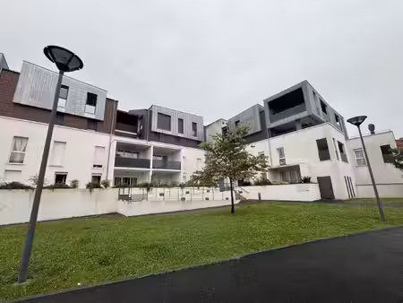 appartement meublé résidence récente parking en sous-sol