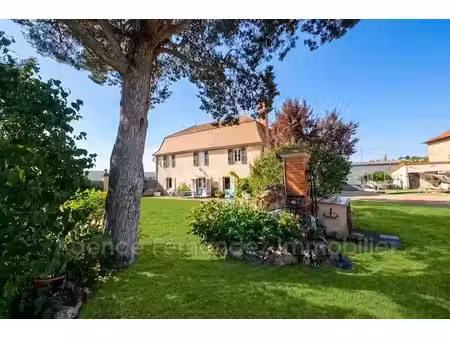 vente maison 9 pièces 240 m² à marcigny (71110)  325 000 €