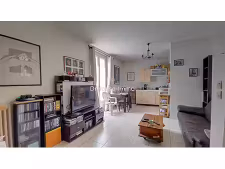 appartement 3 pièces à vendre à couilly pont aux dames seine-et-marne ile-de-france 2 cham