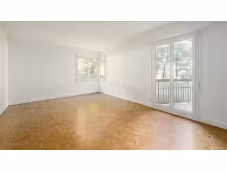 location appartement 3 pièces 80.83 m² à ville-d'avray (92410)  1 699 €