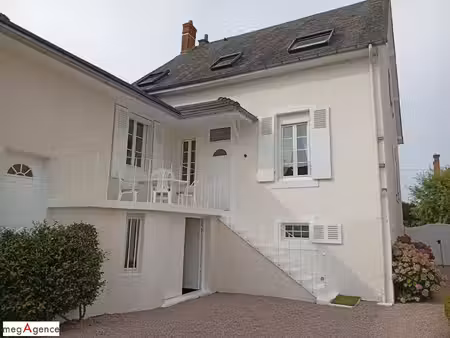 maison 5 chambres  piscine garage cave puit