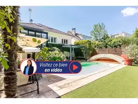 maison d'architecte avec piscine   verrières-le-buisson   dpe c  pompe à chaleur  isolatio