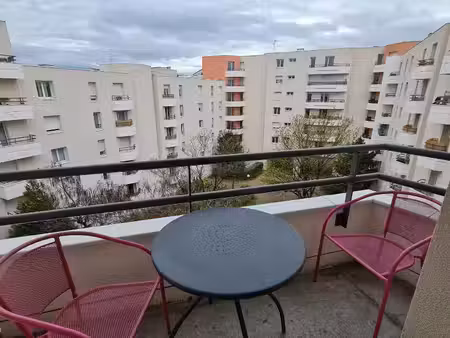location appartement 2 pièces 47 m² à lyon 3 (69003)