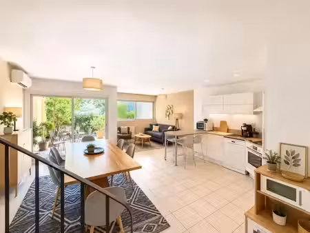 vente duplex 4 pièces 85 m² à saint-mandrier-sur-mer (83430)  399 000 €