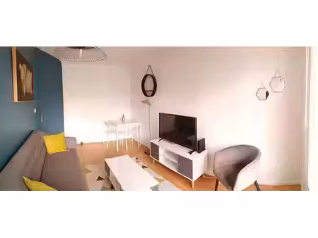 location meublée appartement 1 pièce 101 m² à rennes (35000)  470 €