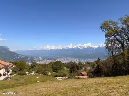 terrain viabilisé de 700 m² à seyssinet-pariset - maison à bâtir - vue exceptionnelle