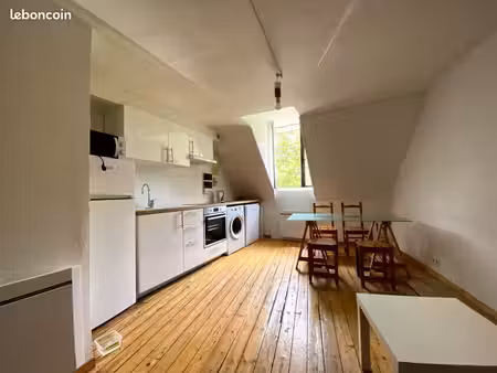 3 pièces  centre historique