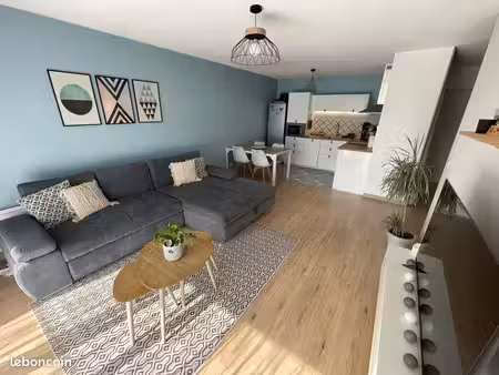appartement t2 - 47m2 - terrasse  ascenseur - lons médiathèque