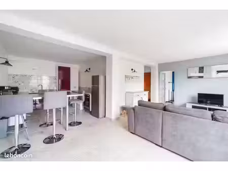 appartement 3 pièces 64 m²