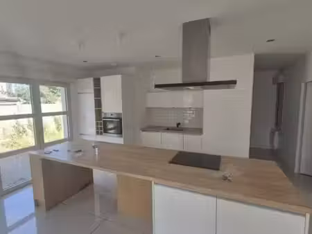 maison 4 pièces 81 m²