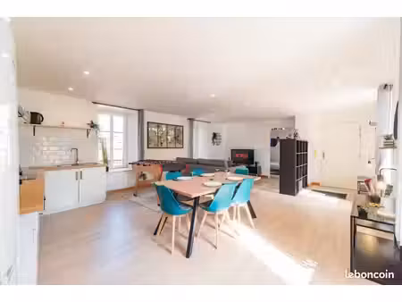 chambres dans un appartement meublé - 15min uco - centre ville