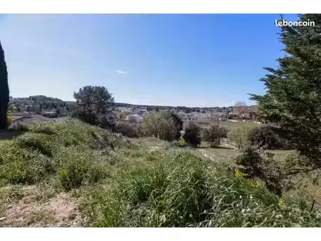 terrain à bâtir de 1000 m² à cabries (13)