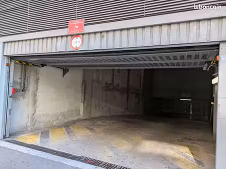 location box fermé- euromed (hopital européen) – tour cma cgm