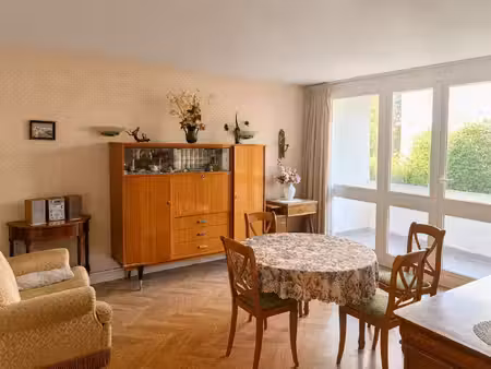 appartement 3 pièces lumineux avec balcon