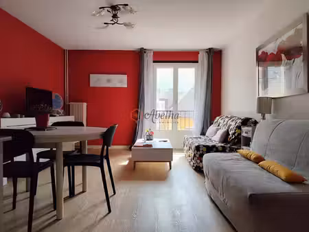 appartement type 3 de 68m² avec cave  garage et place de parkin
