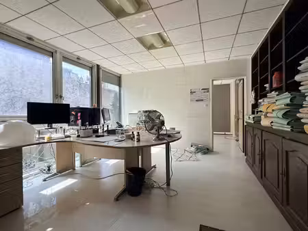rare à metz centre bureaux de 86 m2 avec parking privatif