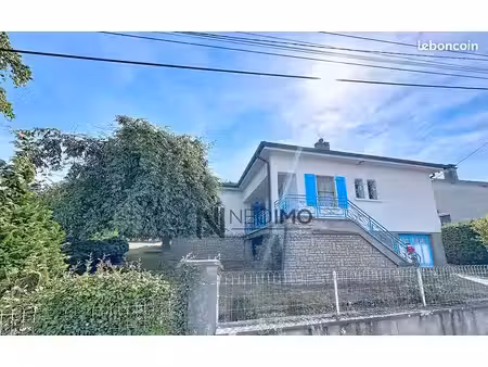 maison 7 pièces 121 m²