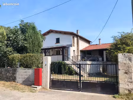 maison individuelle 82 m² (fort potentiel d'agrandissement) parcelle de 400 m² – vue dégag